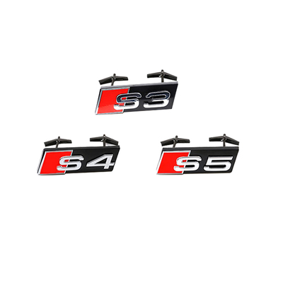 奥迪四驱quattro车尾高配中网标