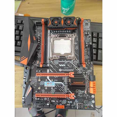 询价华南X99-BD4主板，成色还可以，有点使用痕迹，，