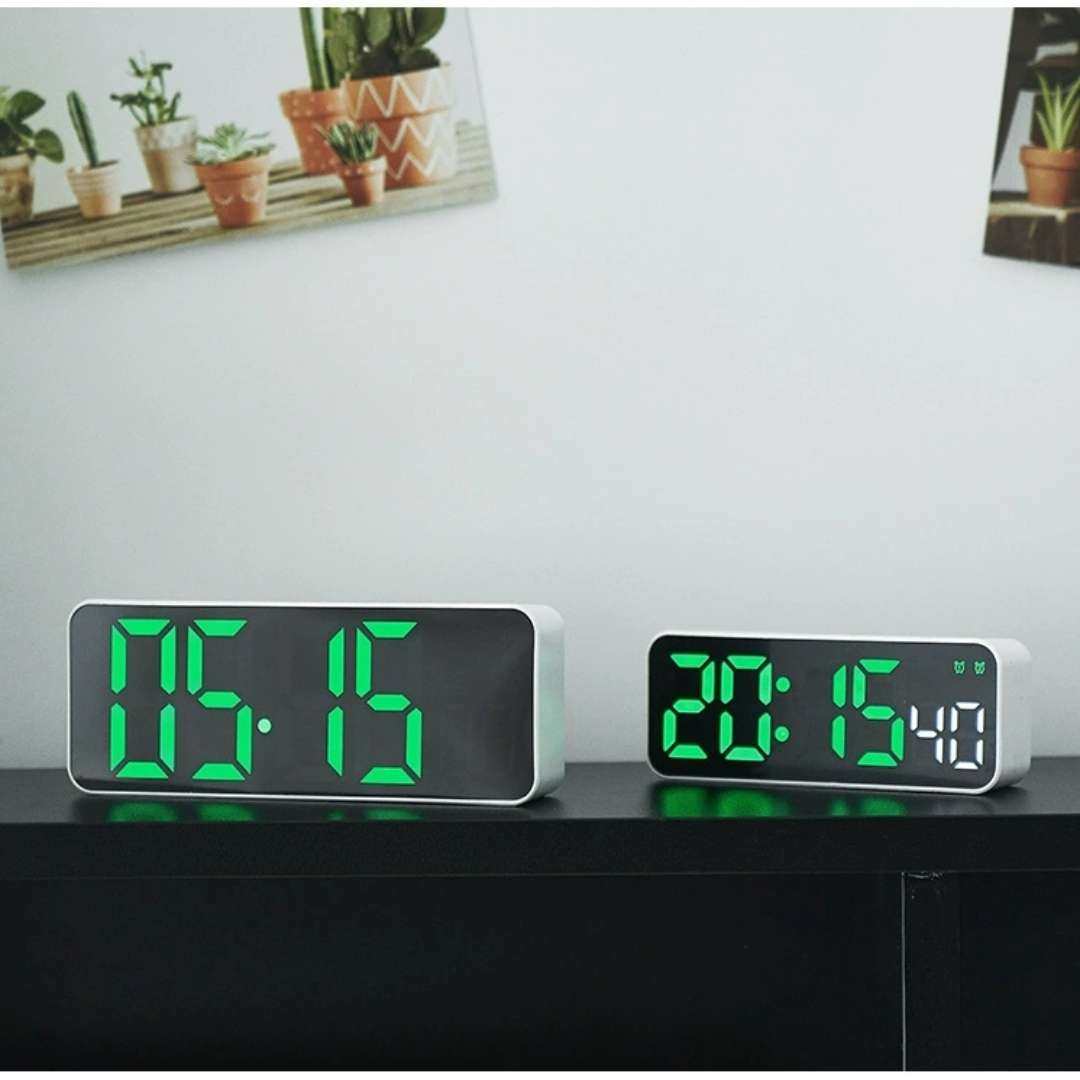 新款带秒电子时钟多功能数字计时器秒表台式夜光桌面直播闹钟学生