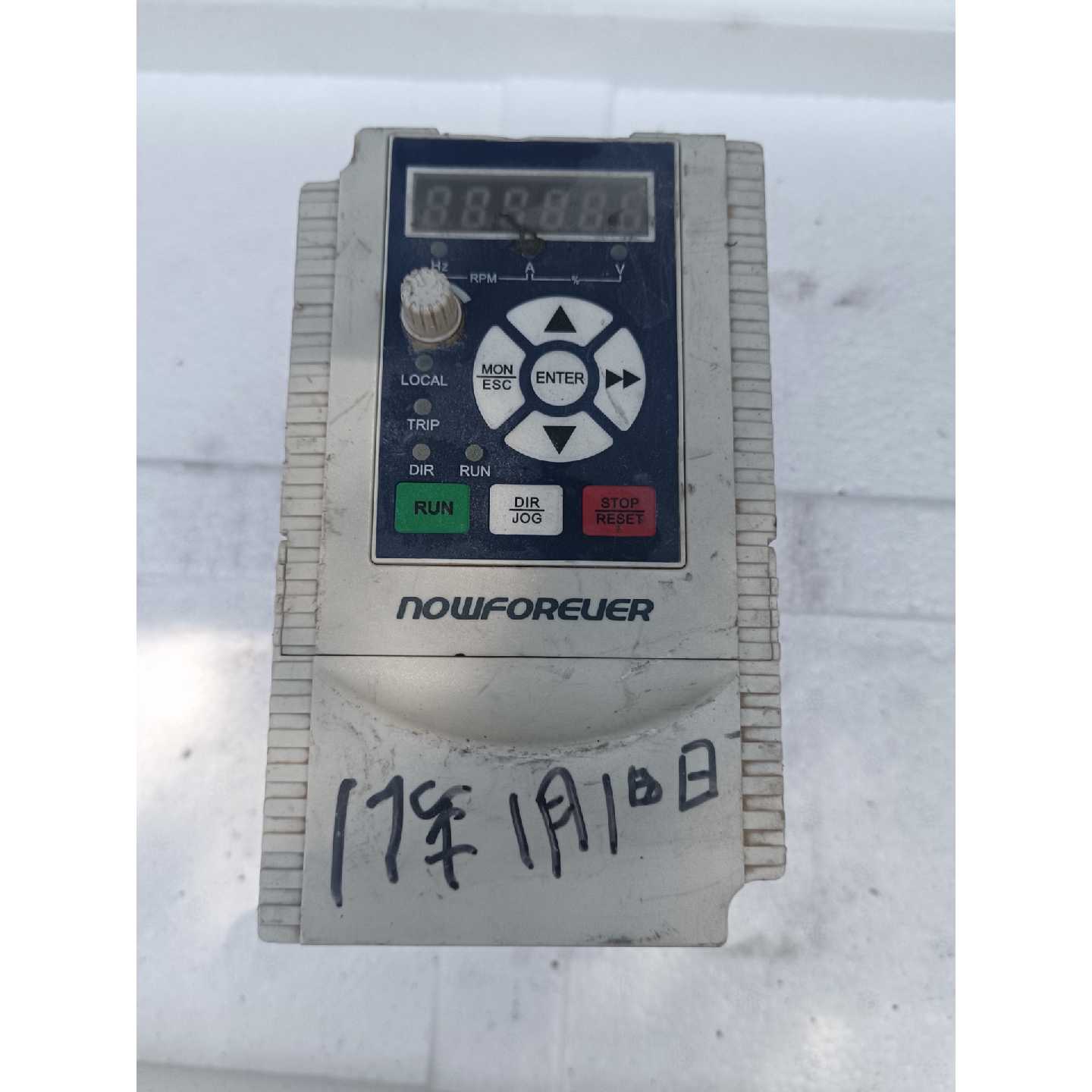 议价南方安华变频器 XH100S0R7B,1PH AC220V