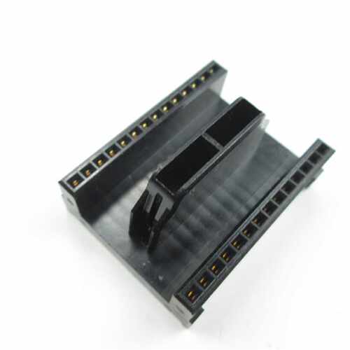 议价全新S7-300PLC U型连接器390-0AA00-0AA0后连接槽PC-GF20实拍