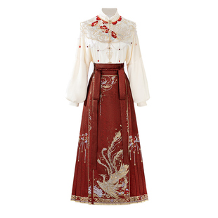 原创凤凰台上汉服女中国风结婚订婚敬酒服云肩上衣马面裙套装