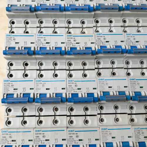 下单前咨询正泰小型断路器2P空气开关 DZ158-125 开关 成