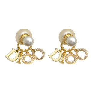 奥米迪奥字母流苏吊坠珍珠耳钉CD金色耳环时尚高级韦雪同款耳饰