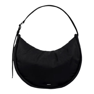 SANDQVIST 月亮包斜挎腋下包包新款通勤女士大容量单肩半月月牙包