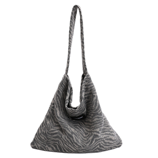 韩系慵懒风毛绒斜挎托特包女2025秋冬新款大容量通勤包豹纹单肩包