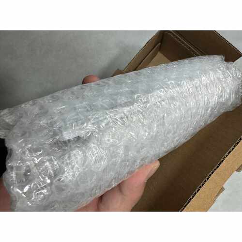 议价原装全新三菱伺服电机HF-KP13B带包装，实物拍摄。需要的