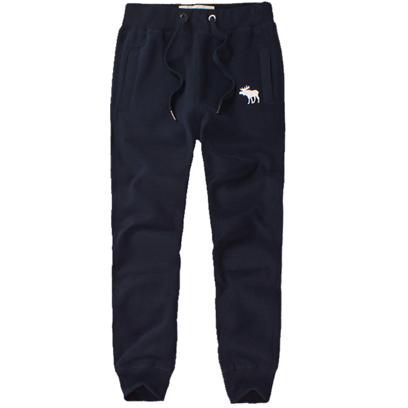 刺绣卫裤男春秋季大码收口运动裤显瘦薄款小脚裤潮纯棉加绒长裤子