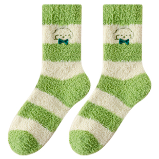 可爱珊瑚绒袜子女款冬季加厚加绒保暖中筒小狗毛绒地板居家睡觉袜