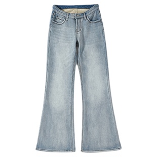 浅蓝色加绒加厚不贴腿微喇牛仔裤女2025新款冬低腰垂感阔腿喇叭裤