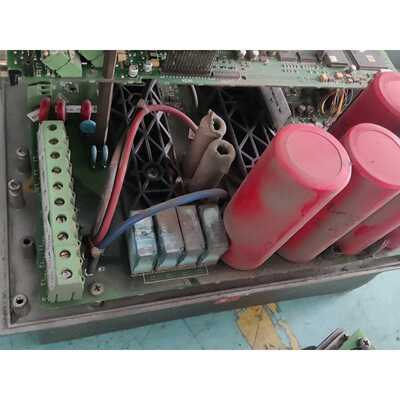 议价西威变频器驱动板PV333L15400EF不包含维修