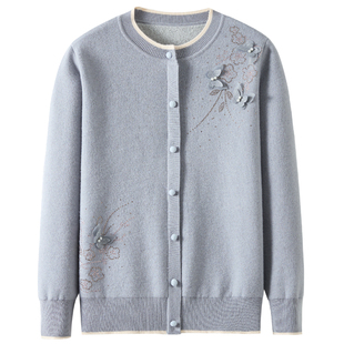 妈妈秋冬装毛衣洋气一体绒针织打底衫中老年人女加绒加厚保暖上衣