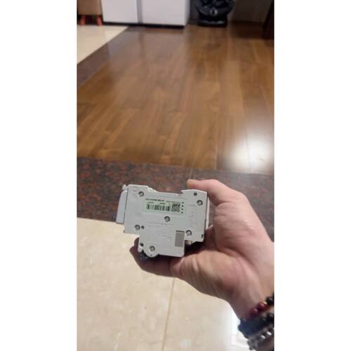 〔议价-可维修〕施耐德C65N 4P带漏保空开 32A 工程 全新均有货