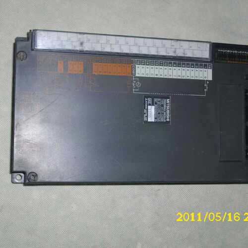 议价A0J2-E28DR 三菱PLC AOJ2 PLC 扩展模块