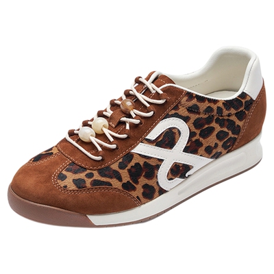 莱尔斯丹羊皮豹纹阿甘德训女鞋