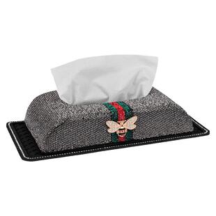 车载纸巾盒2026新款车内中控台副驾驶位高级感网红汽车女士抽纸盒