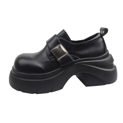 法式单鞋女秋季百搭赫本风小皮鞋