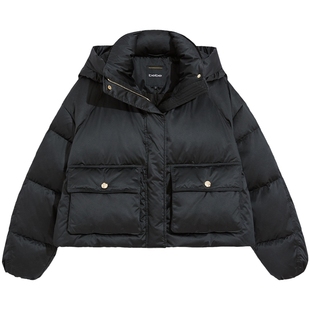 bebe冬季系列爆款女士条绒拼接四合扣金属拉链羽绒服403301