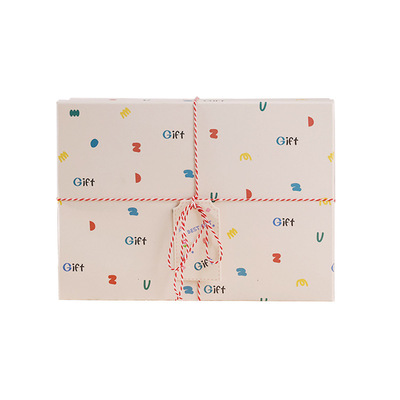 新款高级感送女友礼盒包装盒