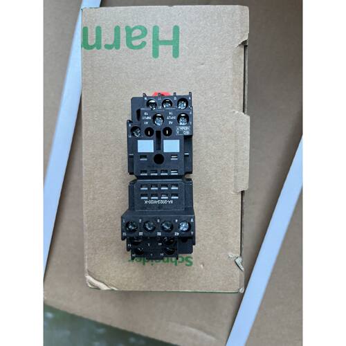 德RXZE2M114中间继电器底座