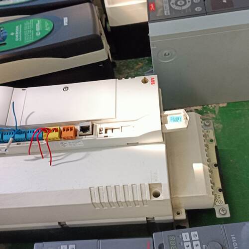 询ABB伺服驱动器，型号MFE180-04AN-046A-4