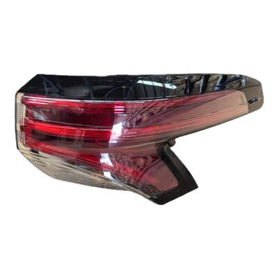 塞纳那格瑞维亚后尾灯LED原厂