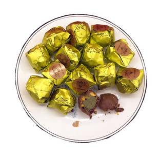 现货 迪拜特产当地品牌多颗整颗开心果牛奶巧克力250G礼盒装