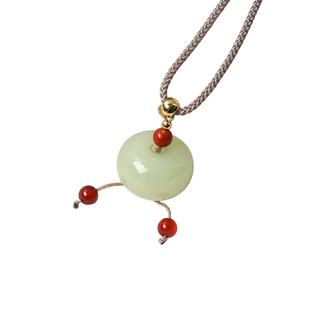 天然和田玉新疆黄口料盘珠款吊坠 女款玉石锁骨链挂坠饰品