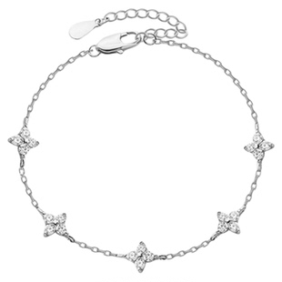 S925纯银轻奢风四叶草锆石手链千金百搭简约气质不掉色满天星手串