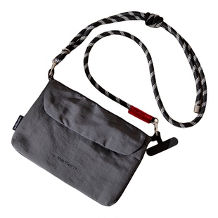 RFID防盗刷证件收纳包出境户外手机斜挎包横版折叠小包旅游单肩包