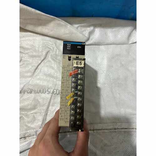 询价CS1W-MAD44  实物图拍摄  货