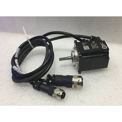 YASKAWA AC SERVO MOTOR SGM7A02A3AYA11 YSCSGM7A02002 YSCC7M20