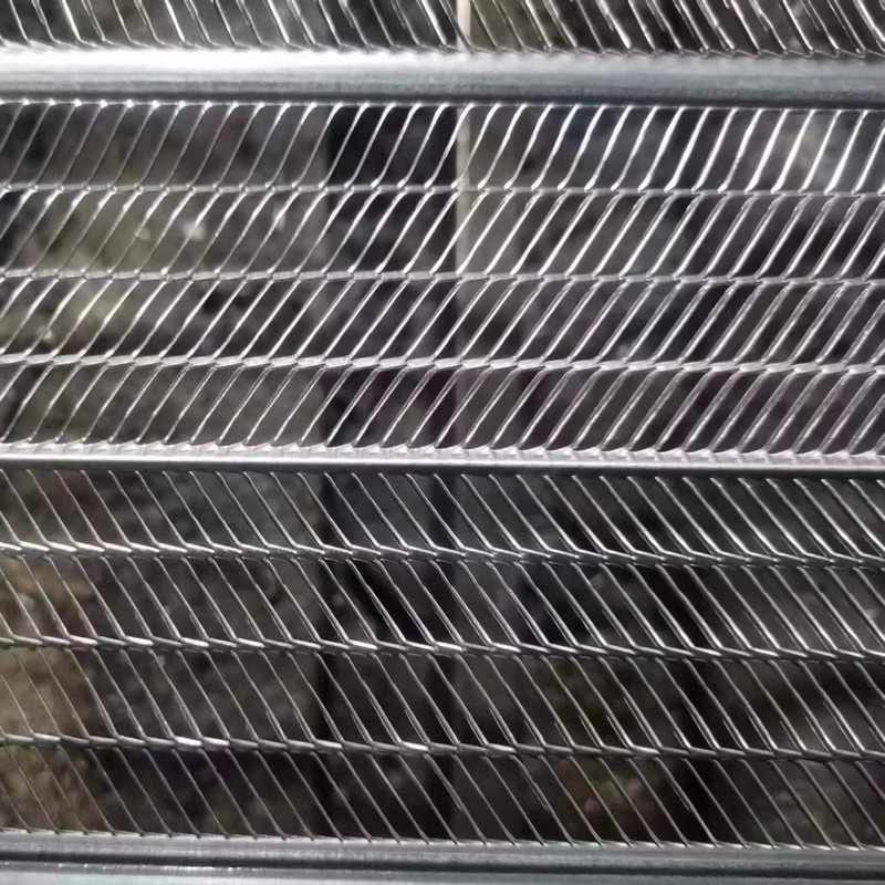 带助有筋扩张网墙体灌浆金属拆钢龙骨模板轻钢镀锌免网箱镂网别墅