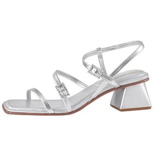 7or9银莲花女士夏季凉鞋中跟2025银色高跟鞋小众设计感气质大码鞋