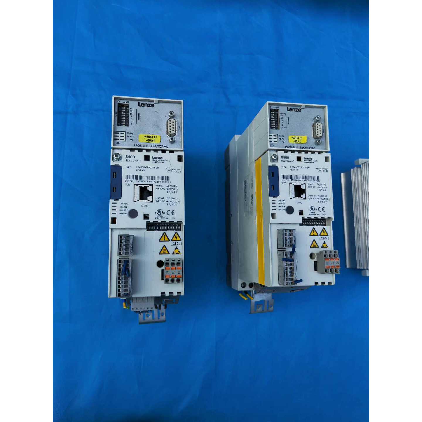 询价E84AVSCE3714SB0伦茨8400变频器0.37KW