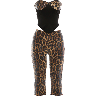 #Sisjuly#性感豹纹辣妹不规则撞色修身抹胸 亮片紧身七分裤套装女