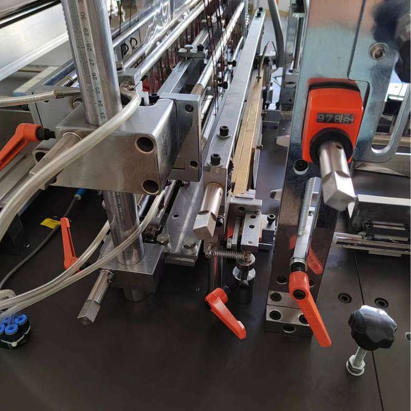 烟包机装盒机烟封机三维包装机透明膜烟膜机折盒机烟膜高效机械