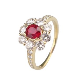 中古95新日本进口商品椭圆型切工无烧红宝石花型钻石黄金戒指