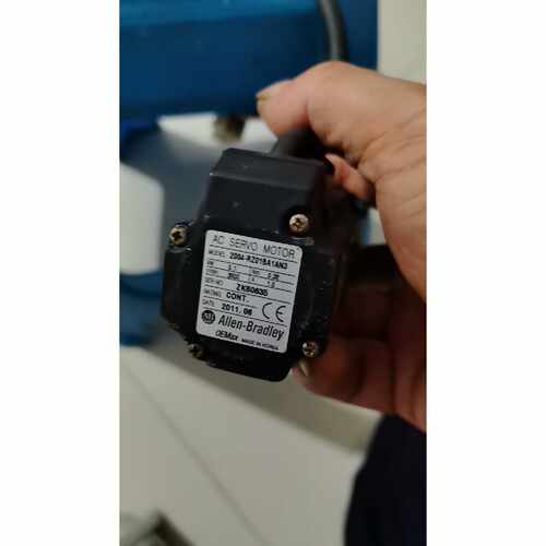 询价AB伺服电机2004－RZ01BA1AN3伺服电机0.1KW