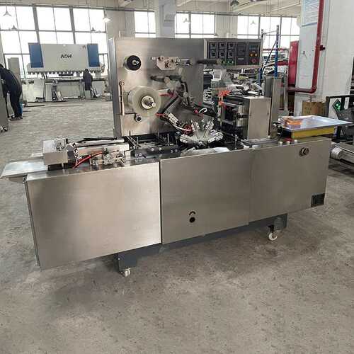 热收缩包装机套袋机化妆品烟膜机药品覆膜机面膜透明膜三维包装机