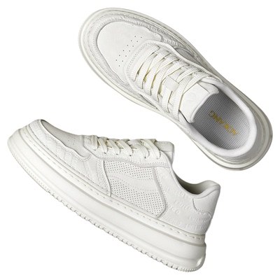 奥康夏季透气皮面潮流时尚休闲鞋