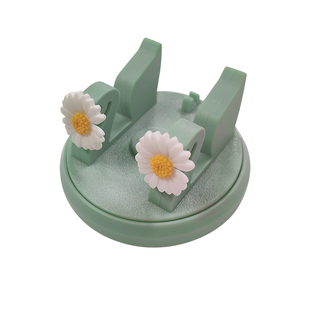 五菱宏光mini车载手机支架汽车卡通可爱通用导航车仪表台支架装饰