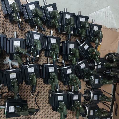 溢价-ISMH3-85B15CB-U231Y-S，汇川0.85KW