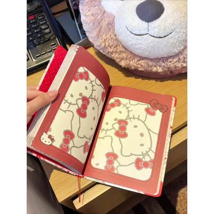 hellokitty本子笔记本高颜值可爱风记事本少女心硬壳全彩页手账本