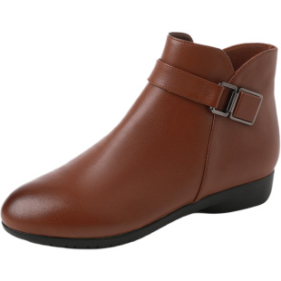 真皮短靴女士软底中老年妈妈鞋秋冬季大码女鞋加绒棉鞋平底马丁靴