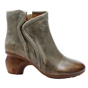 复古粗跟短靴新款春秋单靴冬季加绒短筒女鞋真皮高跟韩系小裸靴子