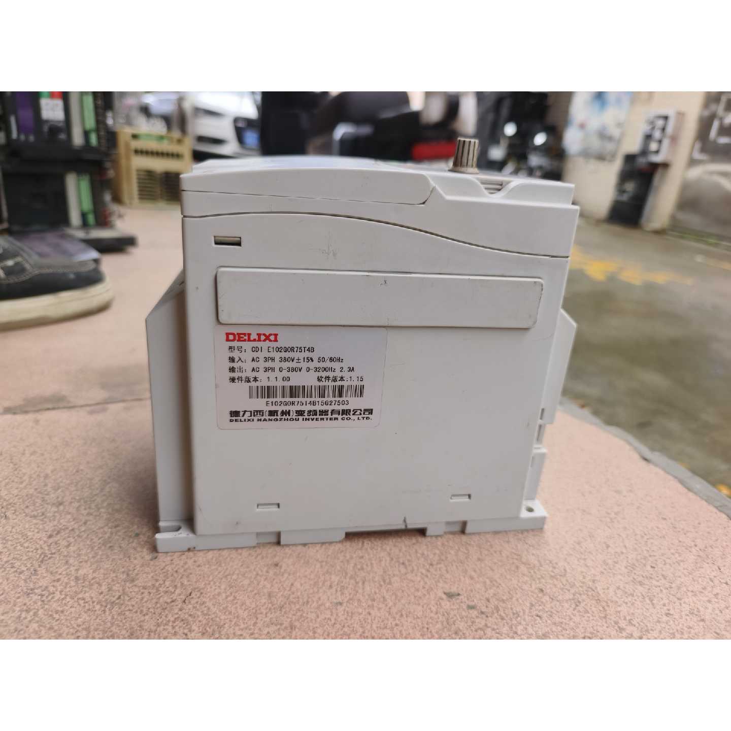 议价德力西变频器I-E102G0R75T4B 750W