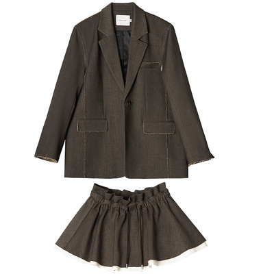 洛边【仲春】原创设计袖口拼接两件套毛边西装外套花苞半身裙套装