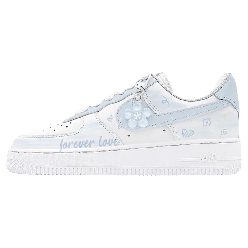 球鞋定制Nike Air Force 1AF1浪漫挚礼 蓝天花花 渐变喷绘板鞋