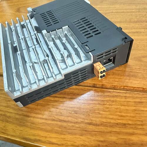 议价Inovance Driver Sv630ns2r81-Fs 400W Br New Unused适用